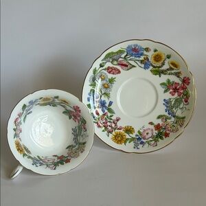 Shelley Fine Bone China England Footed Cup And Saucer Hedgerow Pattern